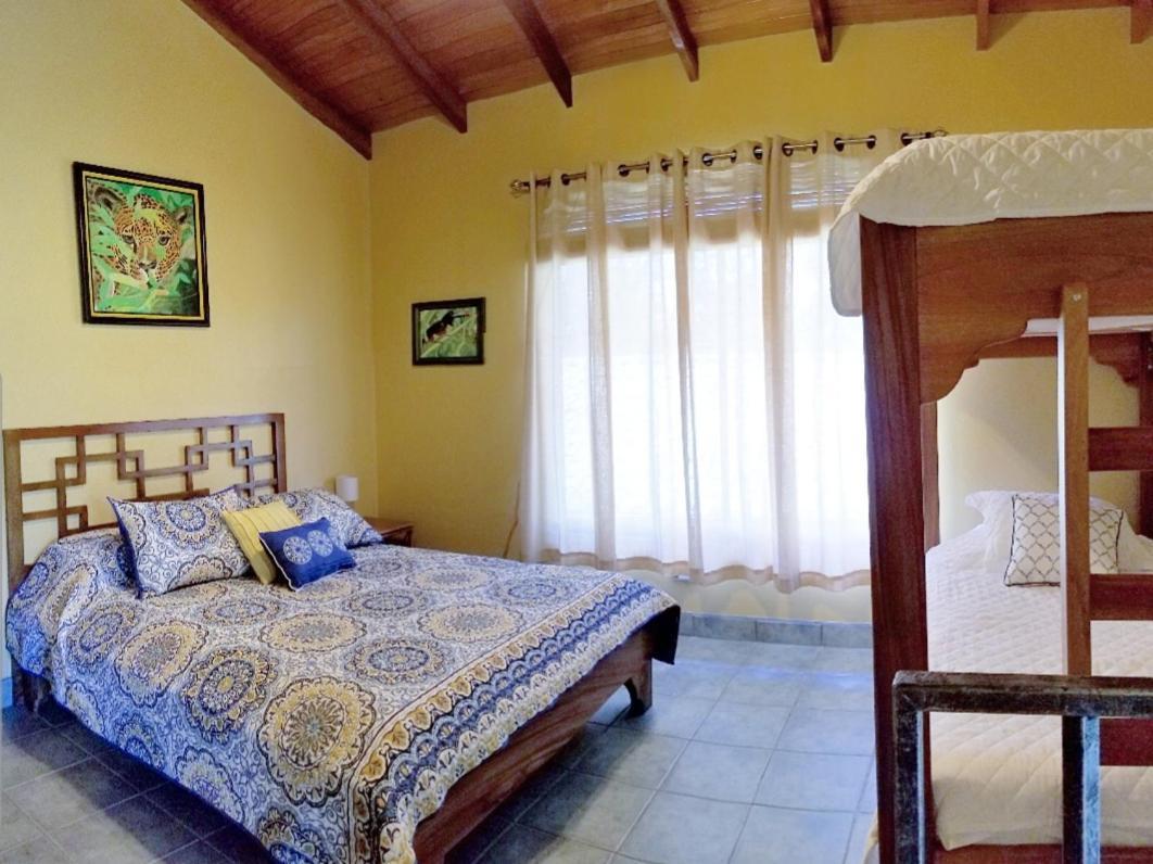 Mango Tree Villas Coronado Esterno foto
